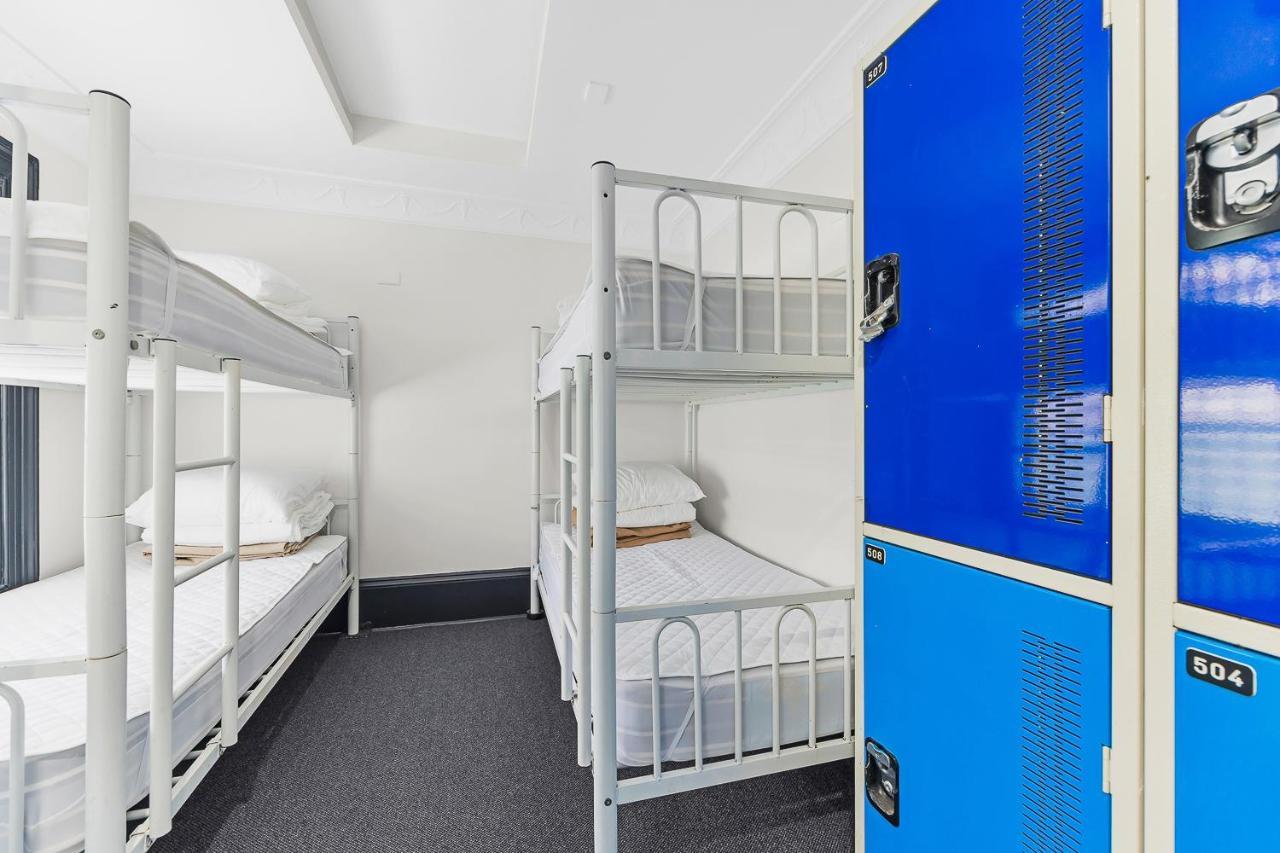 London Plane Backpackers Hostel Sydney Exterior photo