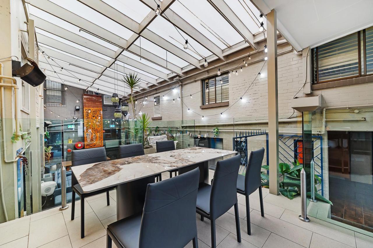 London Plane Backpackers Hostel Sydney Exterior photo