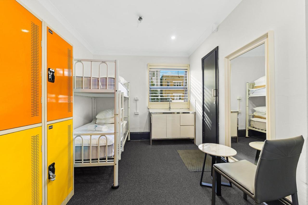 London Plane Backpackers Hostel Sydney Exterior photo