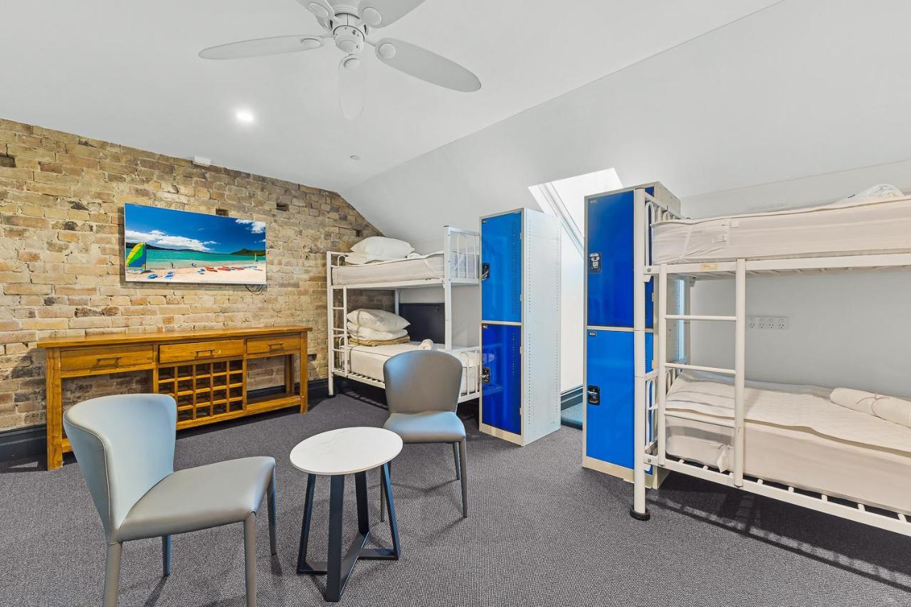 London Plane Backpackers Hostel Sydney Exterior photo